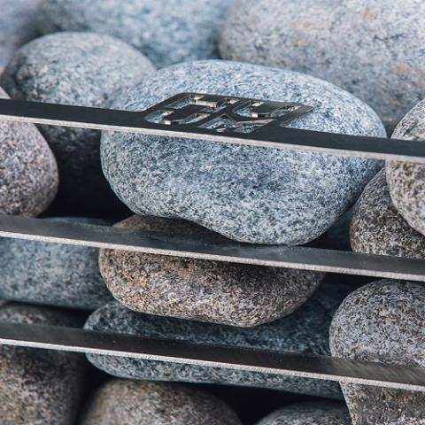 HUUM Cliff 10.5kW sauna heater stones